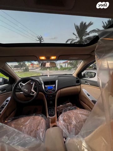 יונדאי אקסנט i25