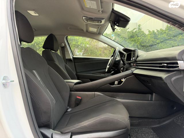 יונדאי אלנטרה