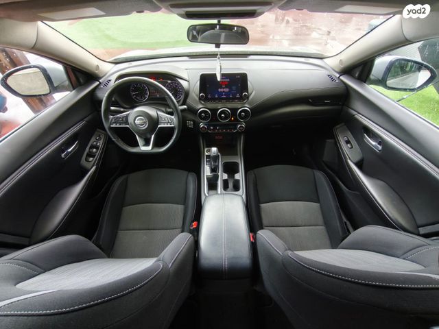 ניסאן סנטרה