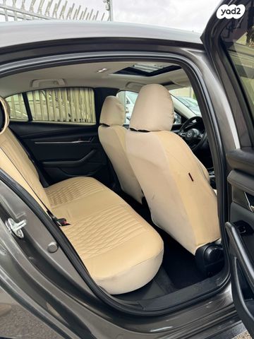 מודעת רכב מאזדה 3 1