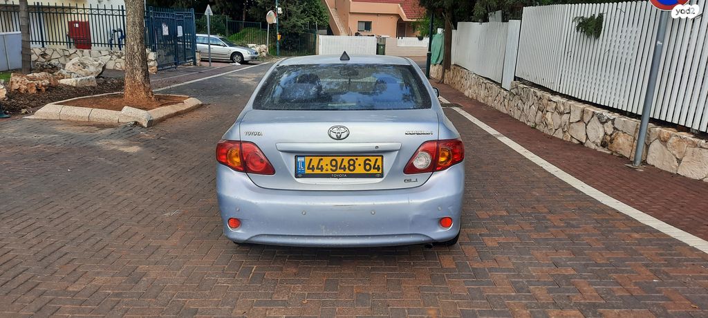 טויוטה קורולה