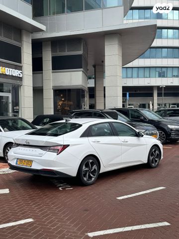 יונדאי אלנטרה