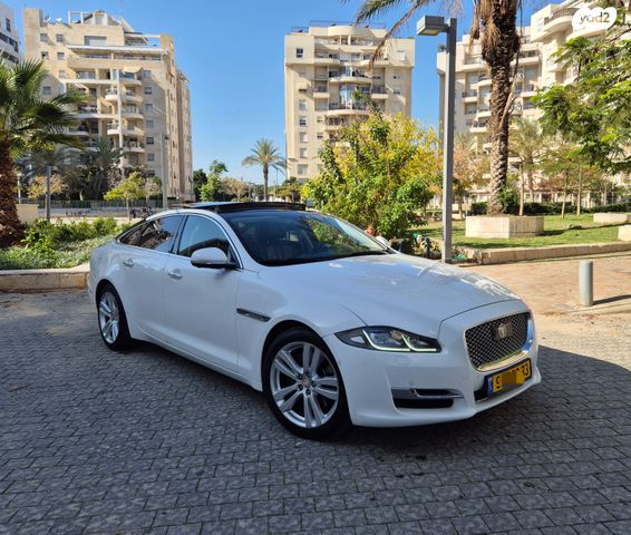 מודעת רכב יגואר XJ