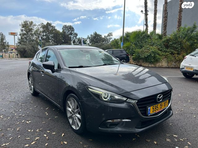מאזדה 3