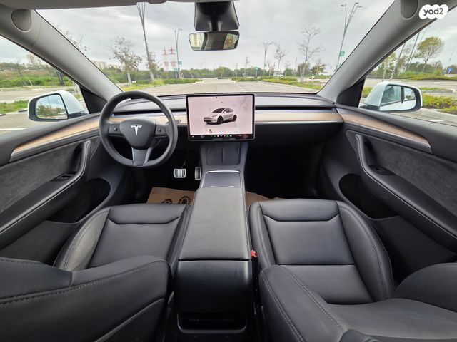 טסלה מודל Y