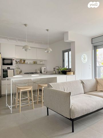 דירה, לוין שמעון זאב 14, מרכז, הרצליה