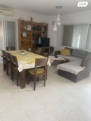 מלכי ישראל 8