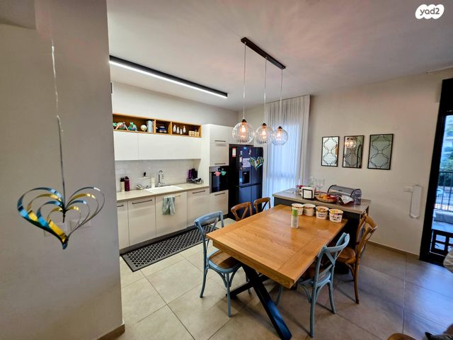 יעקב אורלנד 5