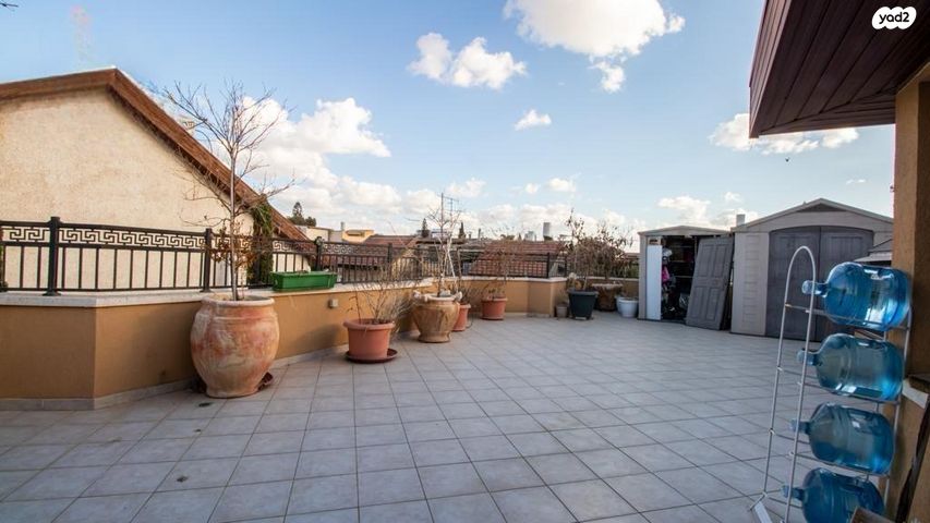 בית פרטי/ קוטג', מרדכי היהודי 5, נווה חוף, ראשון לציון