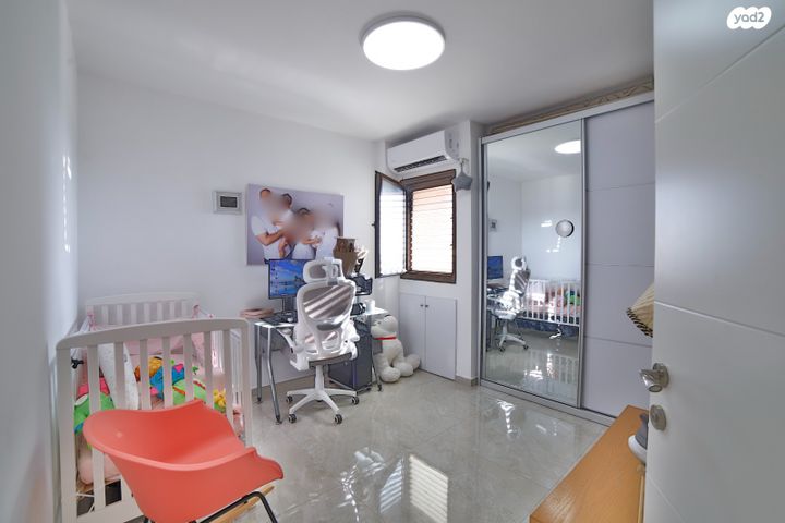 דירה, אורי צבי גרינברג 7, בן גוריון, חולון