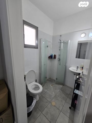 דירה, עופרה 24, גן יבנה מערב, גן יבנה