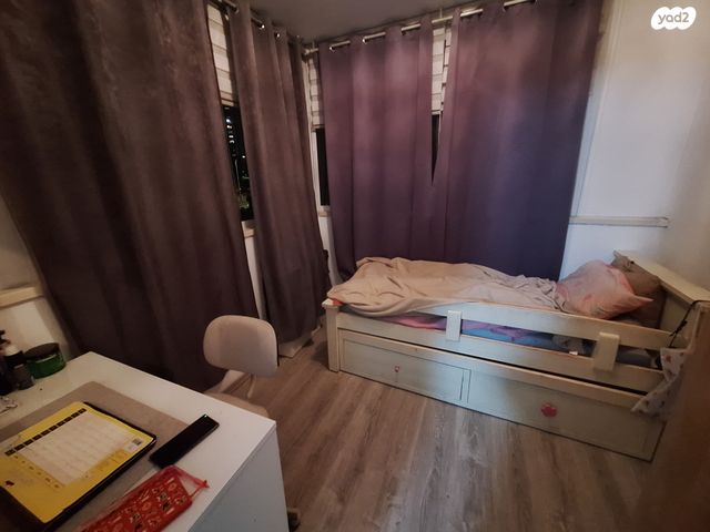 דופלקס, המורן 8, אבן גבירול, רחובות