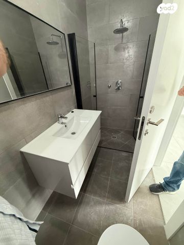 דירה, אמנון ליפקין שחק 4, נוף הטיילת, נתניה