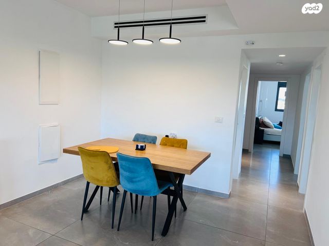 דירה, נץ 1, גבעת אלונים, קרית אתא