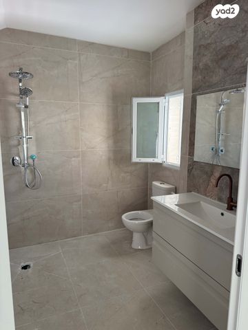 דופלקס, בבל 18, נווה אביב, עכו