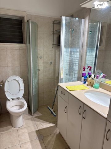 דירה, דרך זאב ז'בוטינסקי 125, נחלת גנים, רמת גן