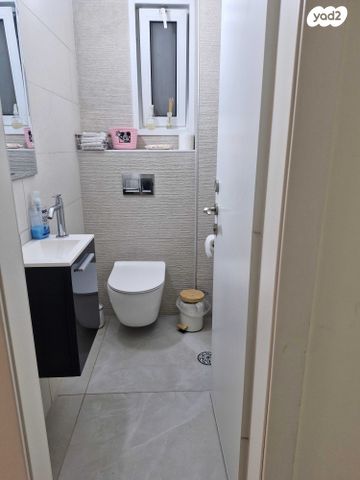 דירה, מבצע נחשון 12, נווה ים, ראשון לציון