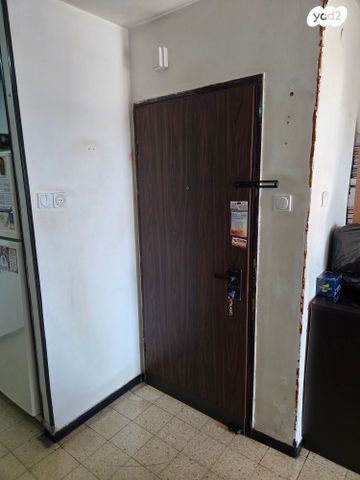 דירה, יהושע בן נון 30, צה"ל, ראש העין