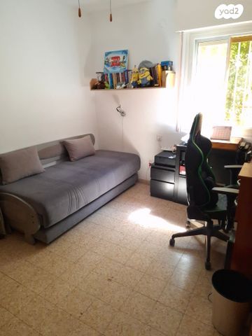 דירת גן, סיירת גולני 14, פסגת זאב, ירושלים