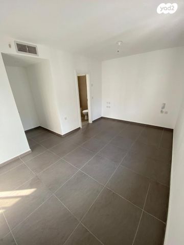 דירה, מרים הנביאה 15, פסגות אפק, ראש העין