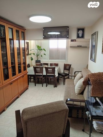 דירה, אוסוולדו ארניה 7, שכונה ד', באר שבע