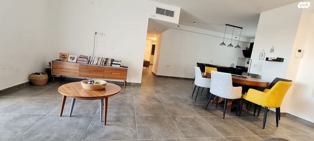 דירה, הגפן 6, כרמי הנדיב, אחוזת רוטנר, קרית מלאכי