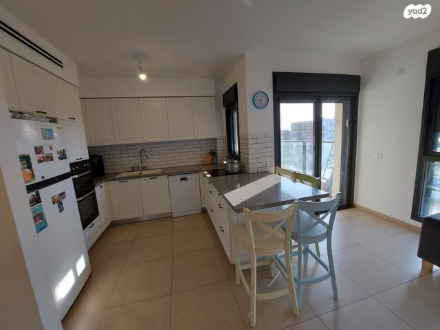 דירה, טורקיז 41, אבני חן, חריש