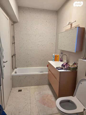 דירה, סמטת נוגה 4, רמתיים, הוד השרון