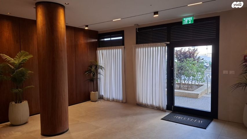 בית פרטי/ קוטג', אריאל שרון 12, נווה שרון / שער העיר, נתיבות