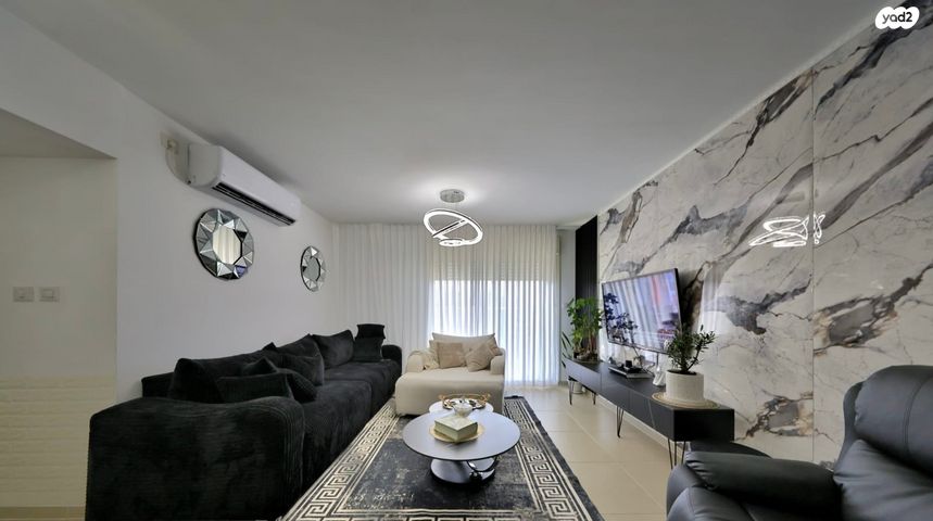 דירה, השקד 57, רכסים, רכסים