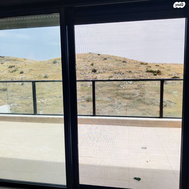 דירת גן, שמואל הנביא 25, פסגות אפק, ראש העין