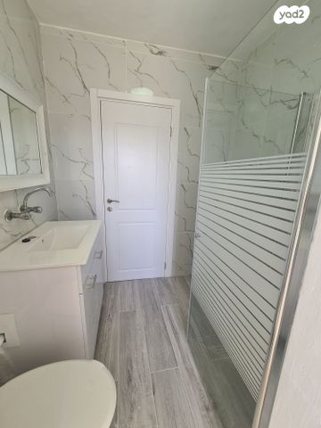 דירה, שדרות גולדה מאיר 1034, נווה דוד, דימונה