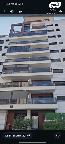 אריאל שרון 12