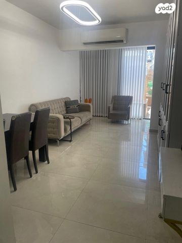 דרך זאב ז'בוטינסקי 156