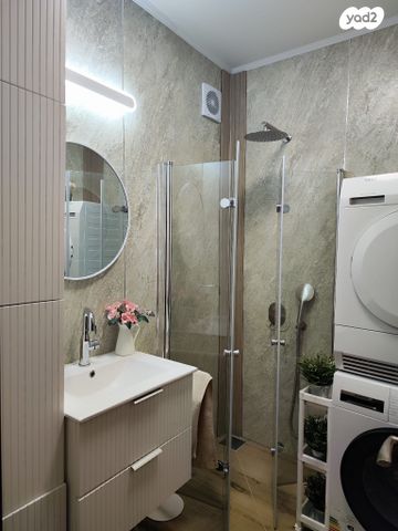 דירה, שדרות יגאל אלון 502, גיורא יוספטל, דימונה