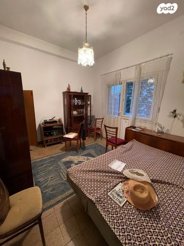 דירה, הלל 13, הדר עליון, חיפה