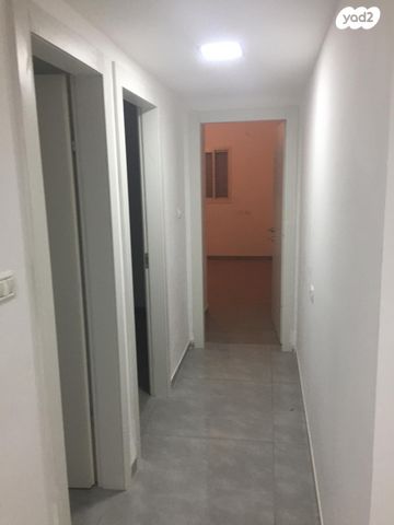 דירה, יפה ירקוני 20, רובע יזרעאל סביוני העמק, עפולה