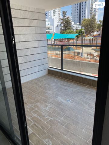 דירה, שדרות יצחק שמיר 6, צריפין החדשה, באר יעקב