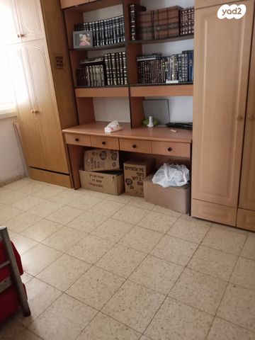 גג/ פנטהאוז, חיד"א 15, מרכז העיר, בני ברק