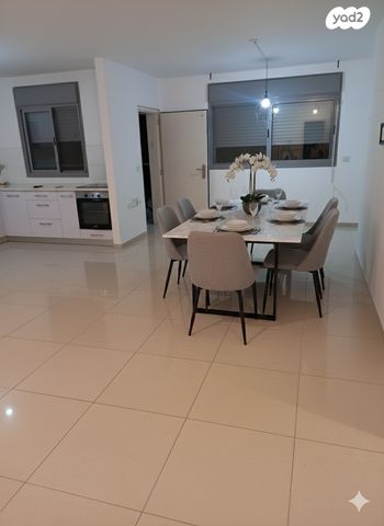 דירה, קטיף 54, נתיבות מערב, נתיבות