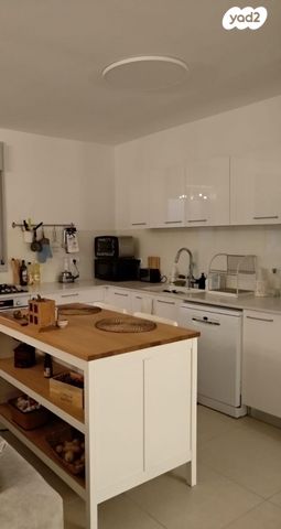 דירה, נחל איילון 20, צור יצחק, צור יצחק