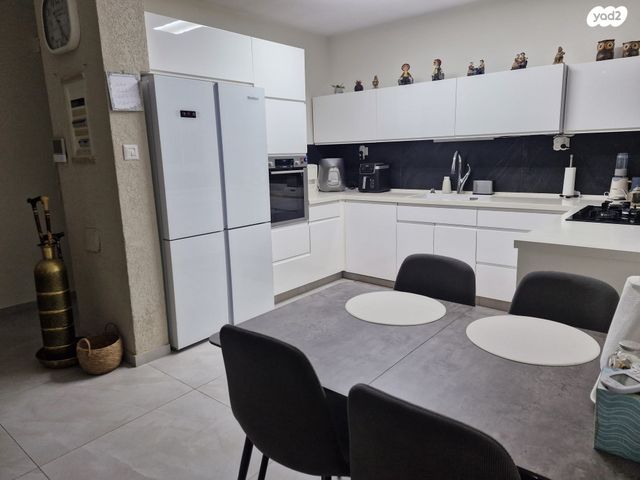 מבצע נחשון 12