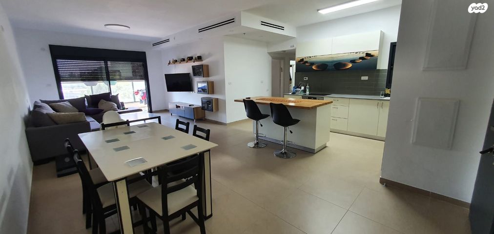 דירה, שדרות מייק ברנט 1, קרית אליעזר, חיפה