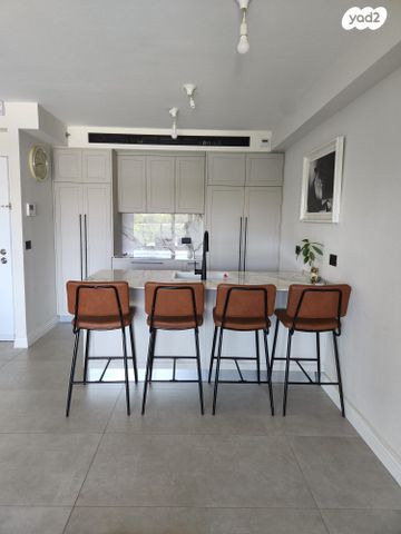 דירה, קמינסקה 10, קרית שלום, תל אביב יפו