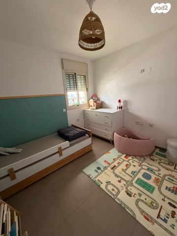 דירה, נחל פולג 25, צור יצחק, צור יצחק