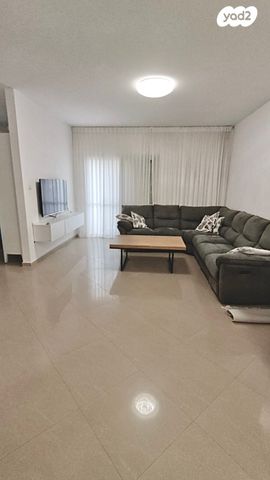 ישראל גלילי 25