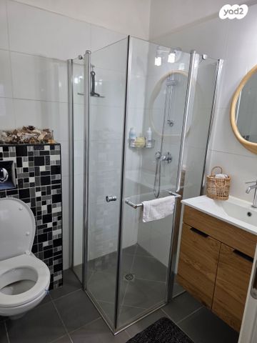 דירה, סמטת נוגה 4, רמתיים, הוד השרון