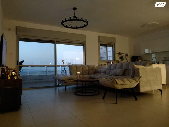 דירה, נחל איילון 20, צור יצחק, צור יצחק