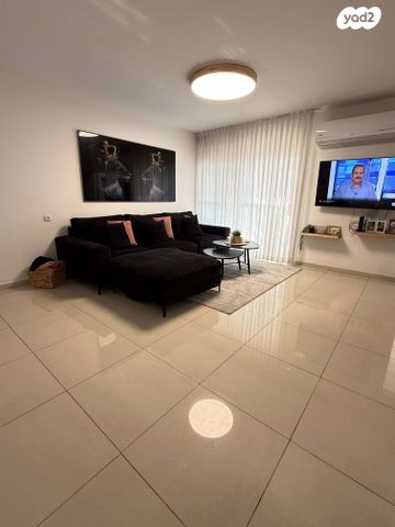 דירה, חטיבת הנח"ל 20, הפארק - צפון ותיק, חדרה