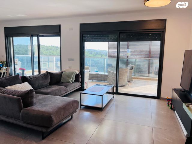 דירה, נץ 1, גבעת אלונים, קרית אתא